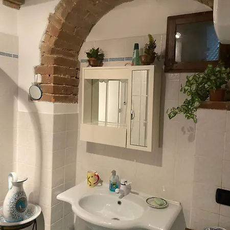 Finestra Sulla Val D'orcia